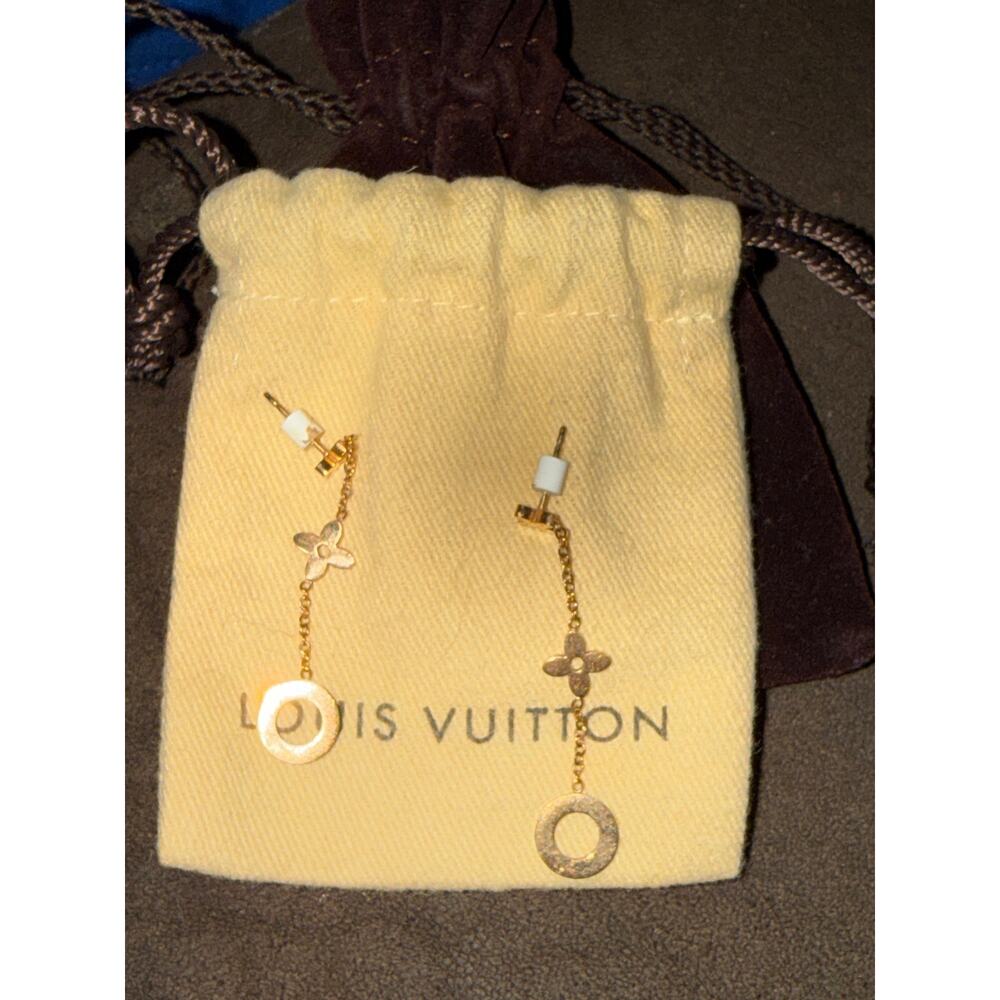 LouisVuitton Flower Drop Earrings - Picture 3 of 4